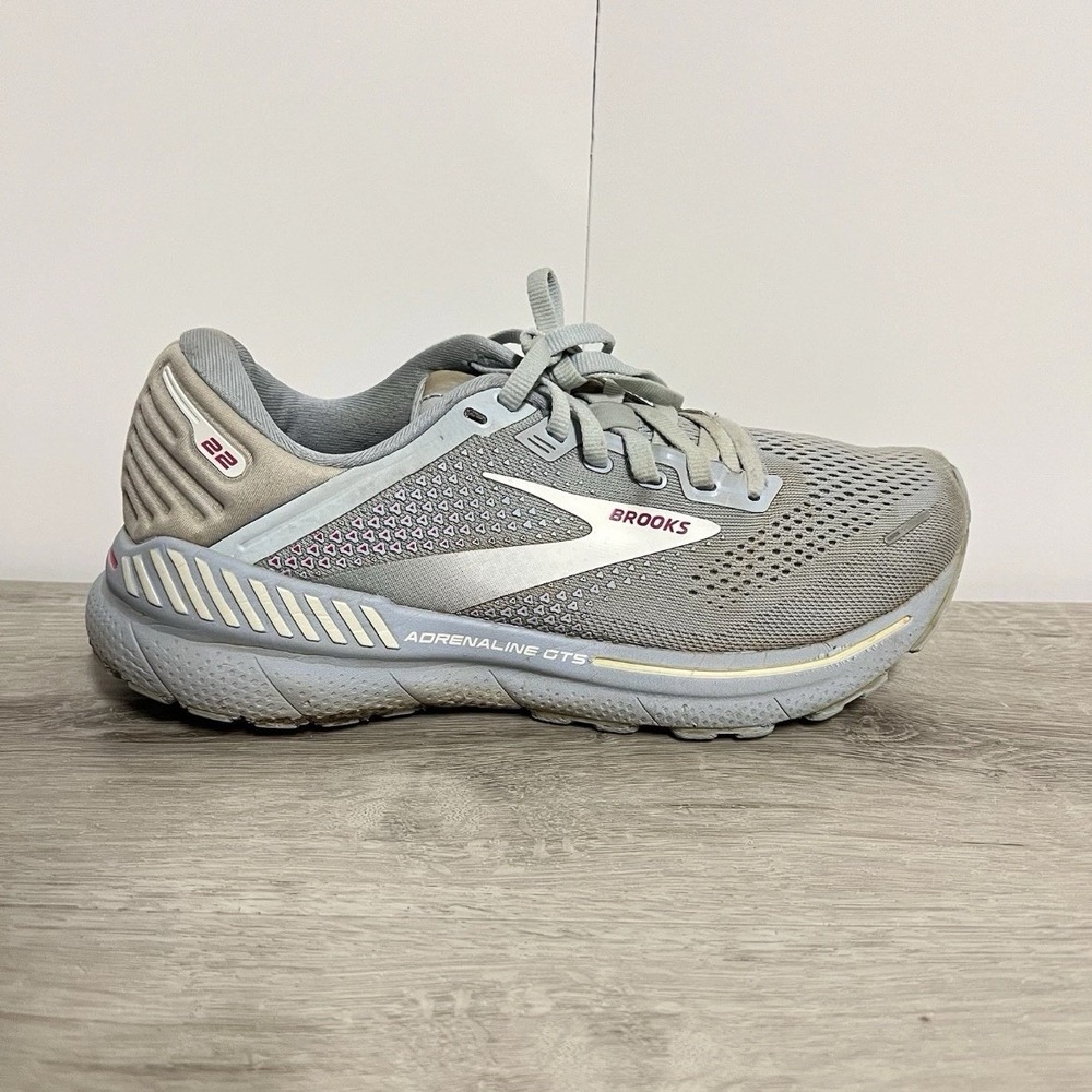 Brooks Adrenaline GTS 22 Womens Running Shoes Gray Pink Size 8.5 B Medium